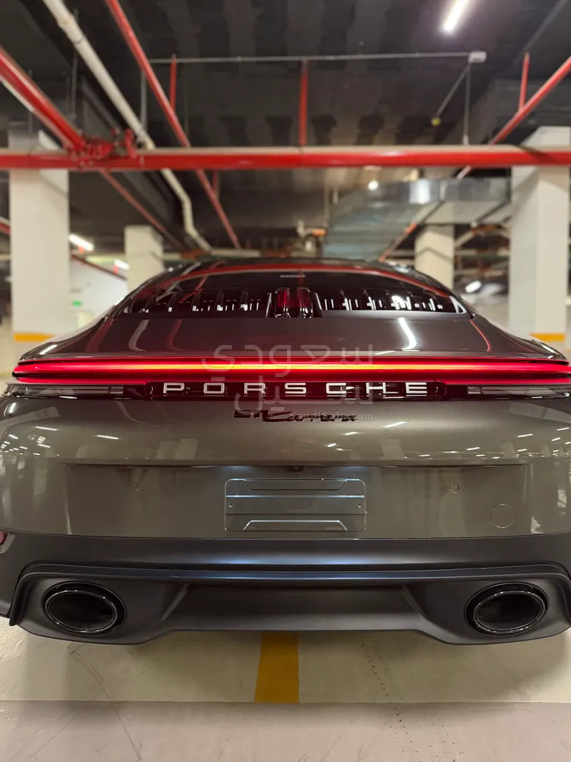 2026 بورش 911 كاريرا