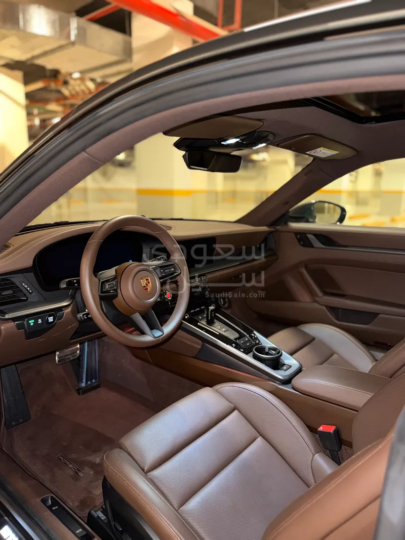 2026 بورش 911 كاريرا