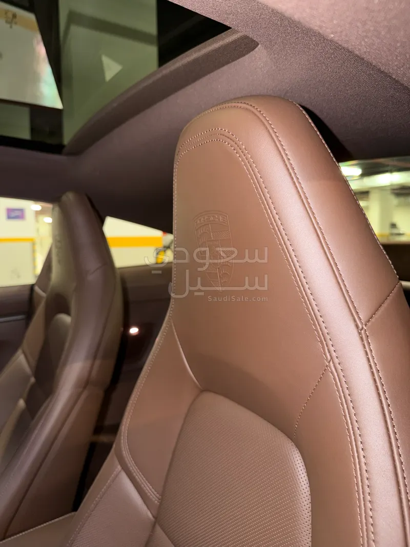 2026 بورش 911 كاريرا