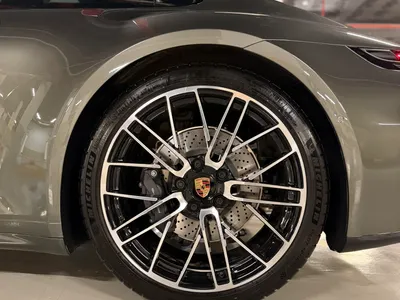 2026 بورش 911 كاريرا