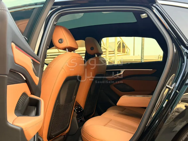 2026 اودي اي 6 اس لاين