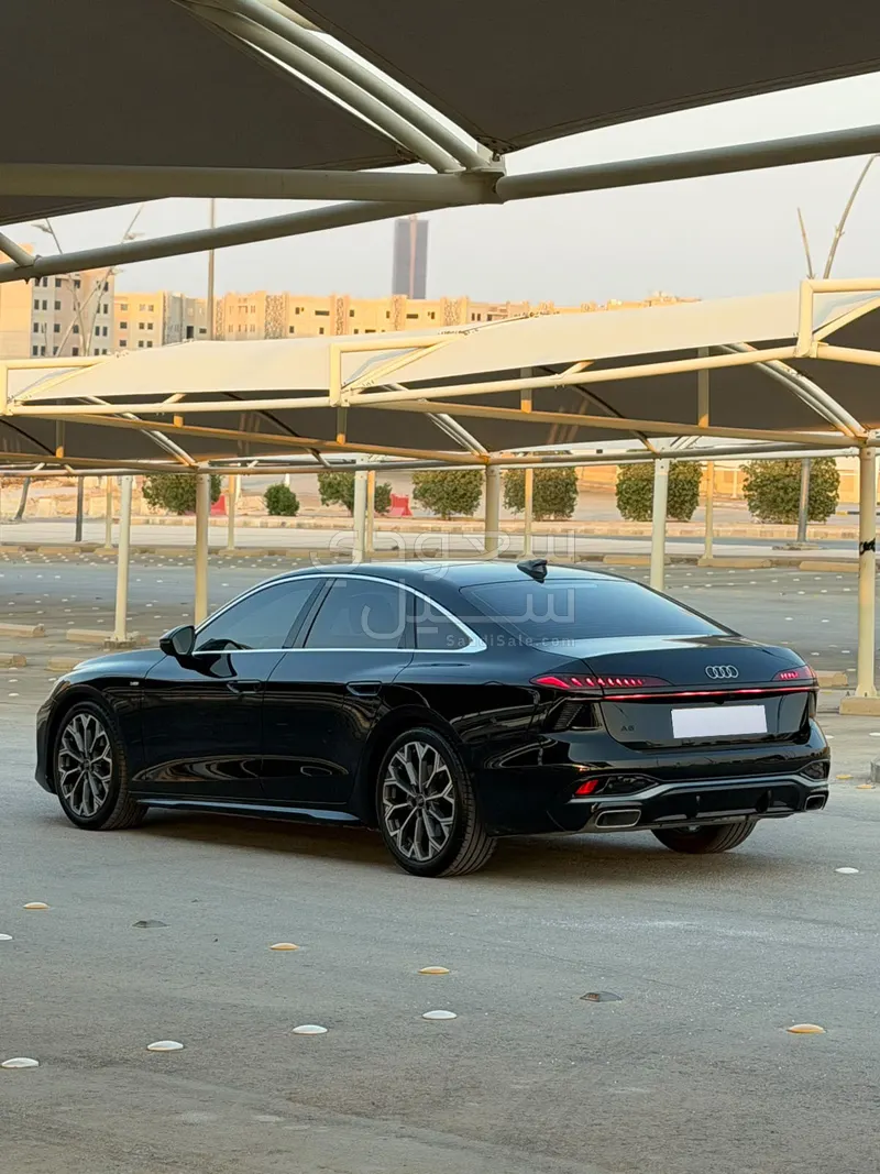 2026 اودي اي 6 اس لاين