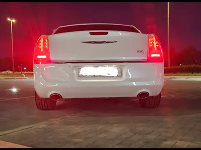 2012 كرايسلر 300 ليميتد
