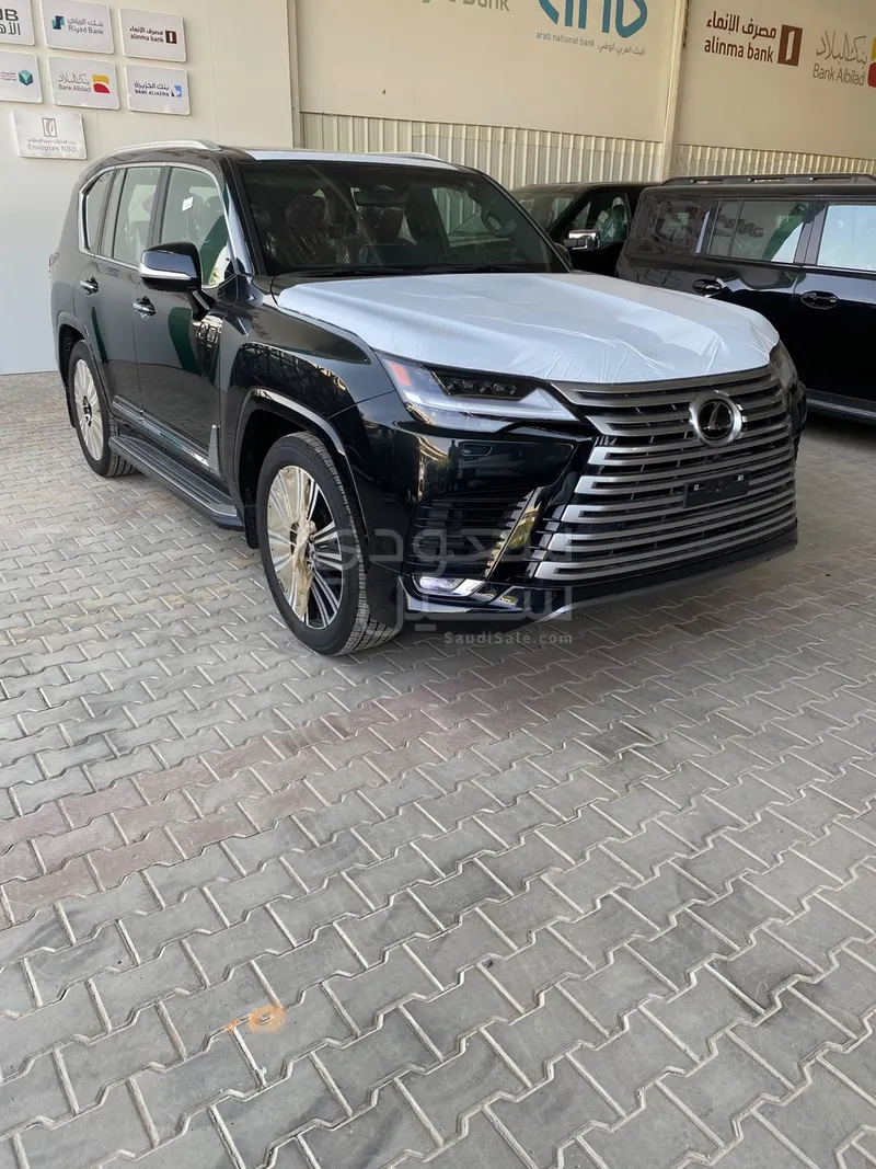 2026 لكزس إل إكس 600 BB