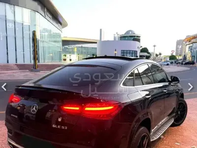 2024 مرسيدس - بنز جي إل إي 53 أي إم جي