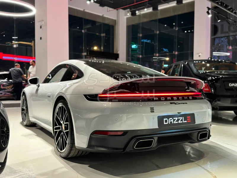 2026 بورش 911 كاريرا
