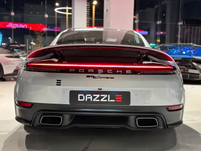 2026 بورش 911 كاريرا