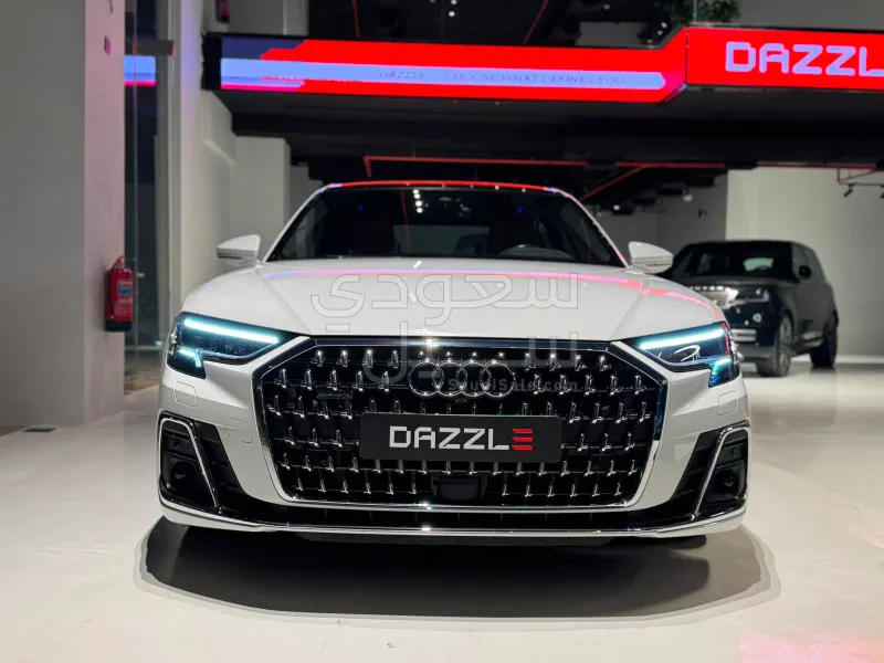 2024 اودي اي 8 ال