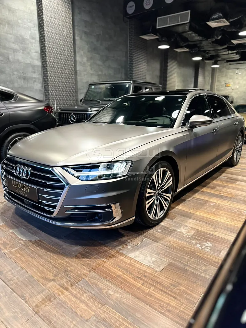 2019 اودي اي 8 ال