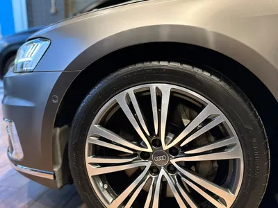 2019 اودي اي 8 ال
