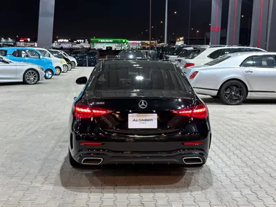 2025 مرسيدس - بنز سي 300