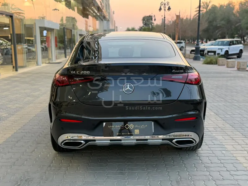 2024 مرسيدس - بنز جي إل سي 200 اي ام جي