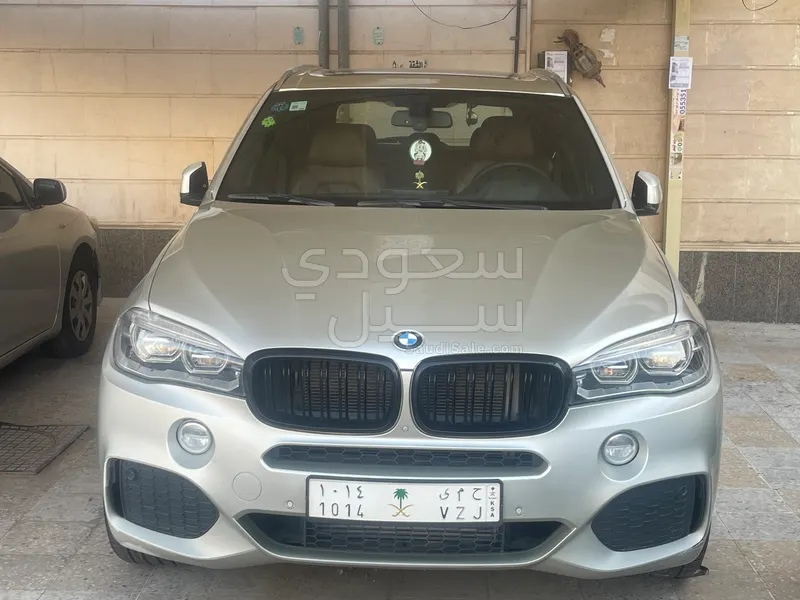 2014 بي ام دبليو الفئة اكس 5 إم