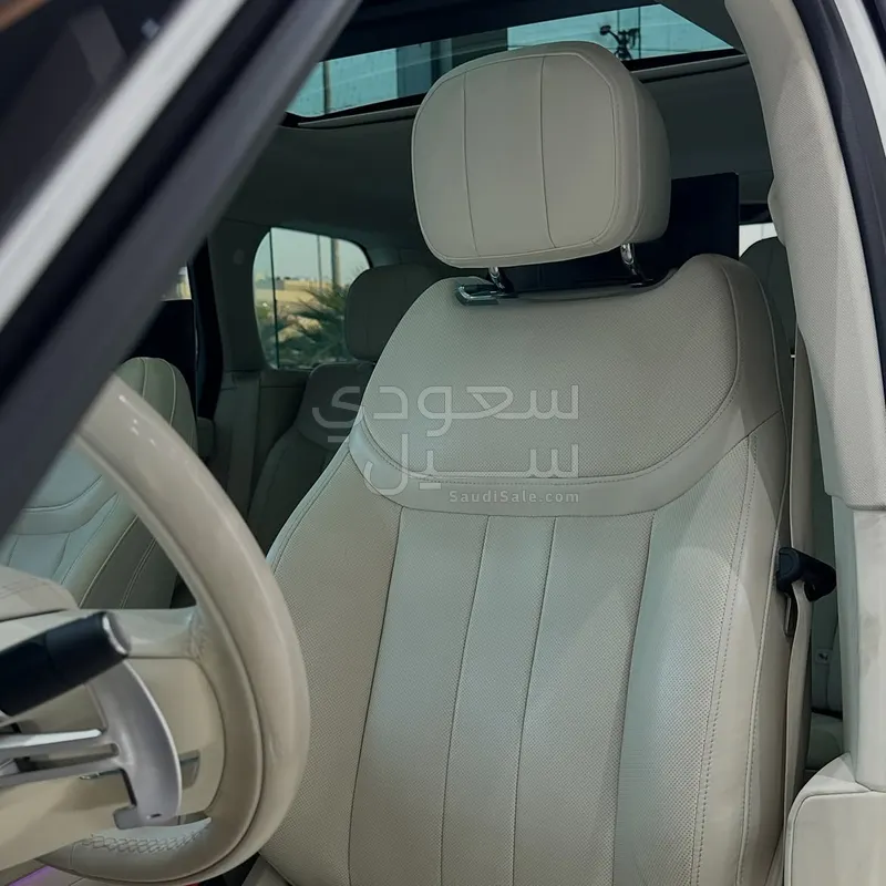 2023 لاند روفر رينج روفر فوج اس اي