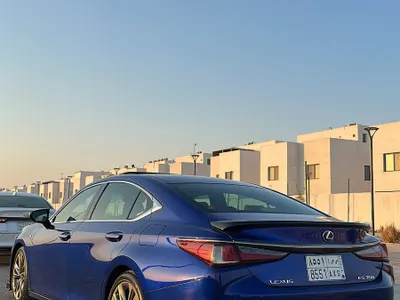 2019 لكزس إي إس 350 اف سبورت