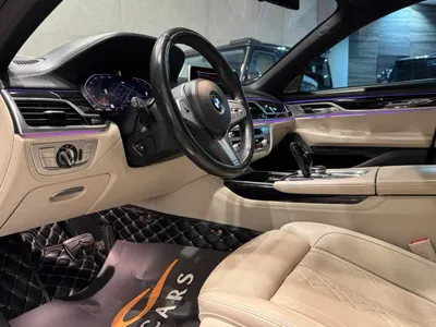 2020 بي ام دبليو الفئة السابعة 730 إل أي