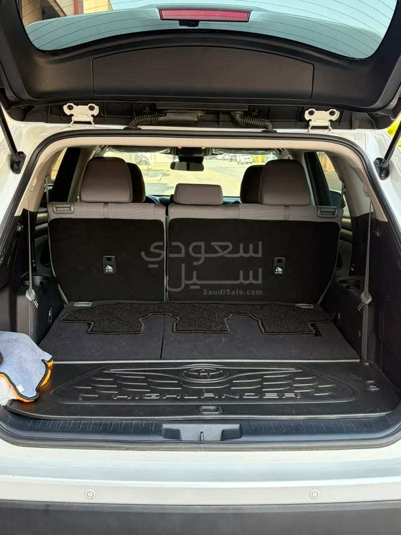 2024 تويوتا هايلاندر