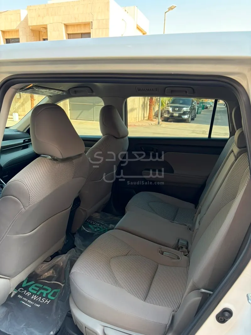 2024 تويوتا هايلاندر