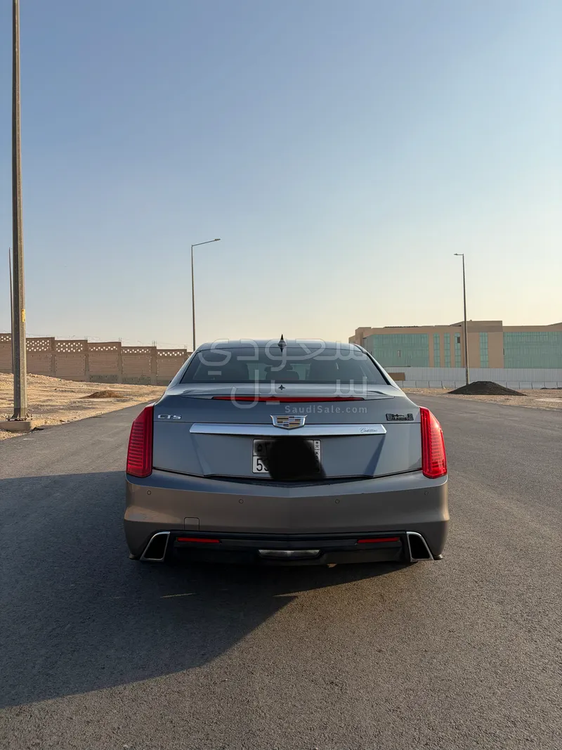 2018 كاديلاك سي تي اس