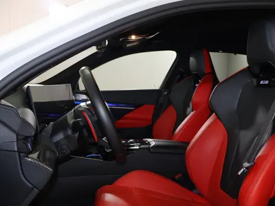 2025 بي ام دبليو الفئة ام إم 5