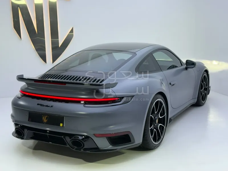 2023 بورش 911 توربو اس
