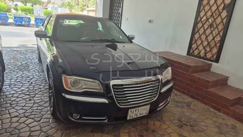 2014 كرايسلر 300
