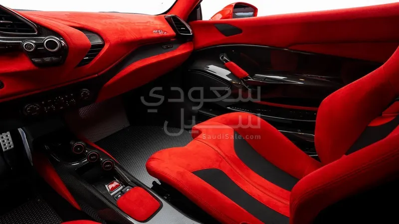 2019 فيراري بيستا 488