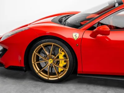 2019 فيراري بيستا 488