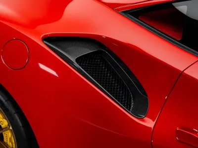 2019 فيراري بيستا 488