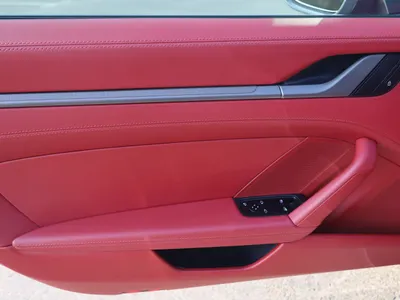 2025 بورش 911 كاريرا