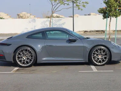 2025 بورش 911 كاريرا