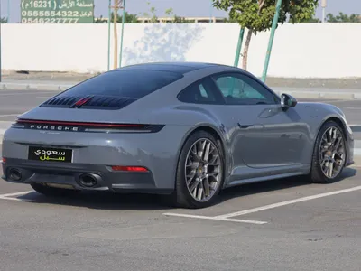 2025 بورش 911 كاريرا