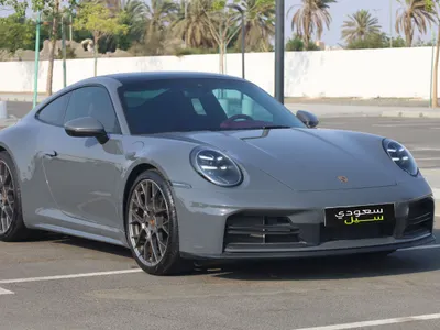 2025 بورش 911 كاريرا