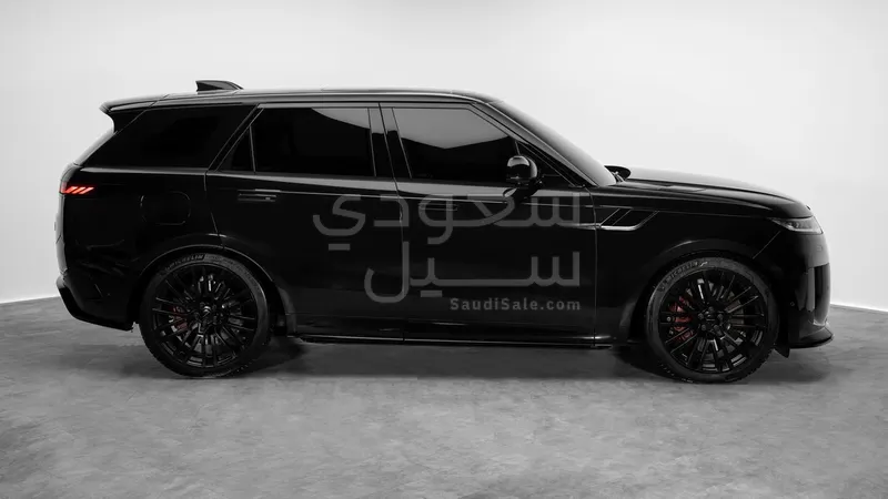 2026 لاند روفر رينج روفر سبورت اس في