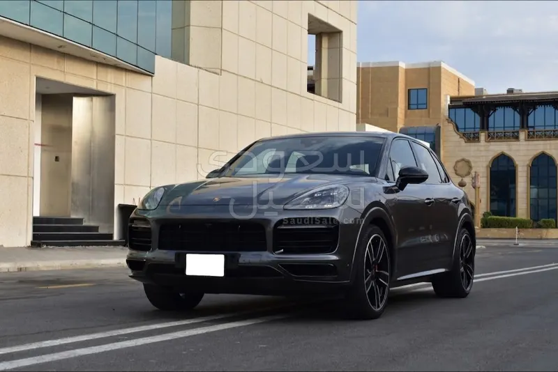 2022 بورش كايين جي تي اس