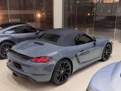 2017 بورش 718 بوكستر