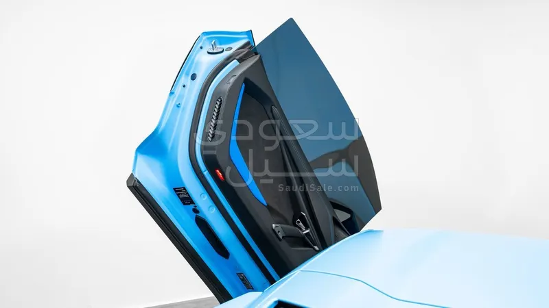 2024 لمبرجيني ريفويلتو