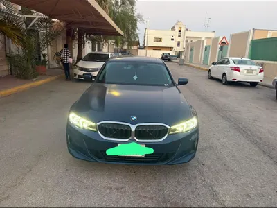 2023 بي ام دبليو الفئة الثالثة 320 أي
