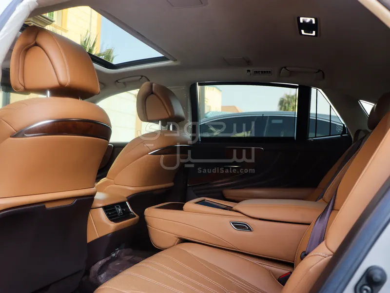 2019 Lexus LS 350