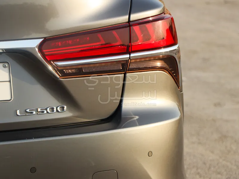 2019 Lexus LS 350