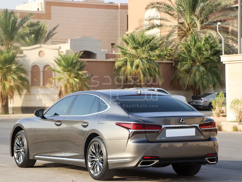2019 Lexus LS 350