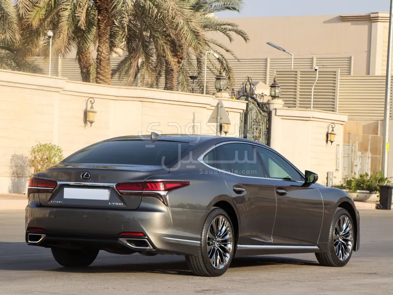 2019 Lexus LS 350