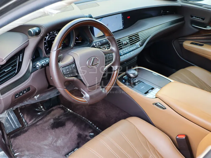 2019 Lexus LS 350