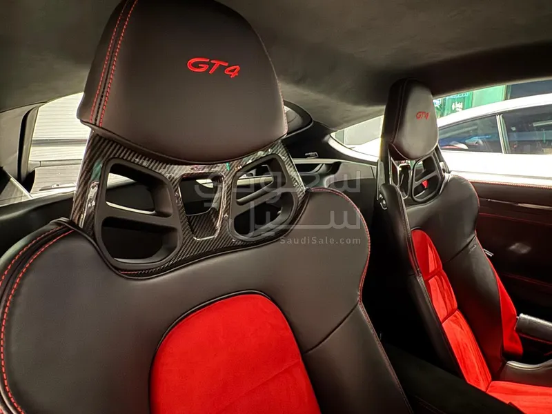 2023 بورش 718 جي تي 4