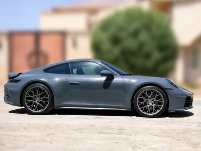 2025 بورش 911 كاريرا