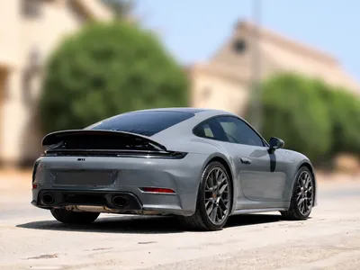 2025 بورش 911 كاريرا