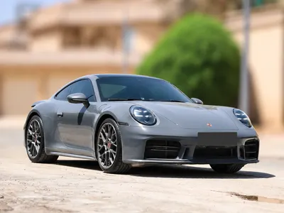 2025 بورش 911 كاريرا