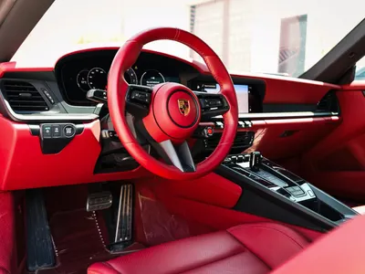 2025 بورش 911 كاريرا