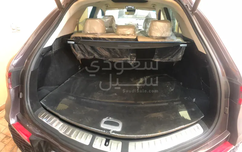 2021 جينيسيس جي في 70