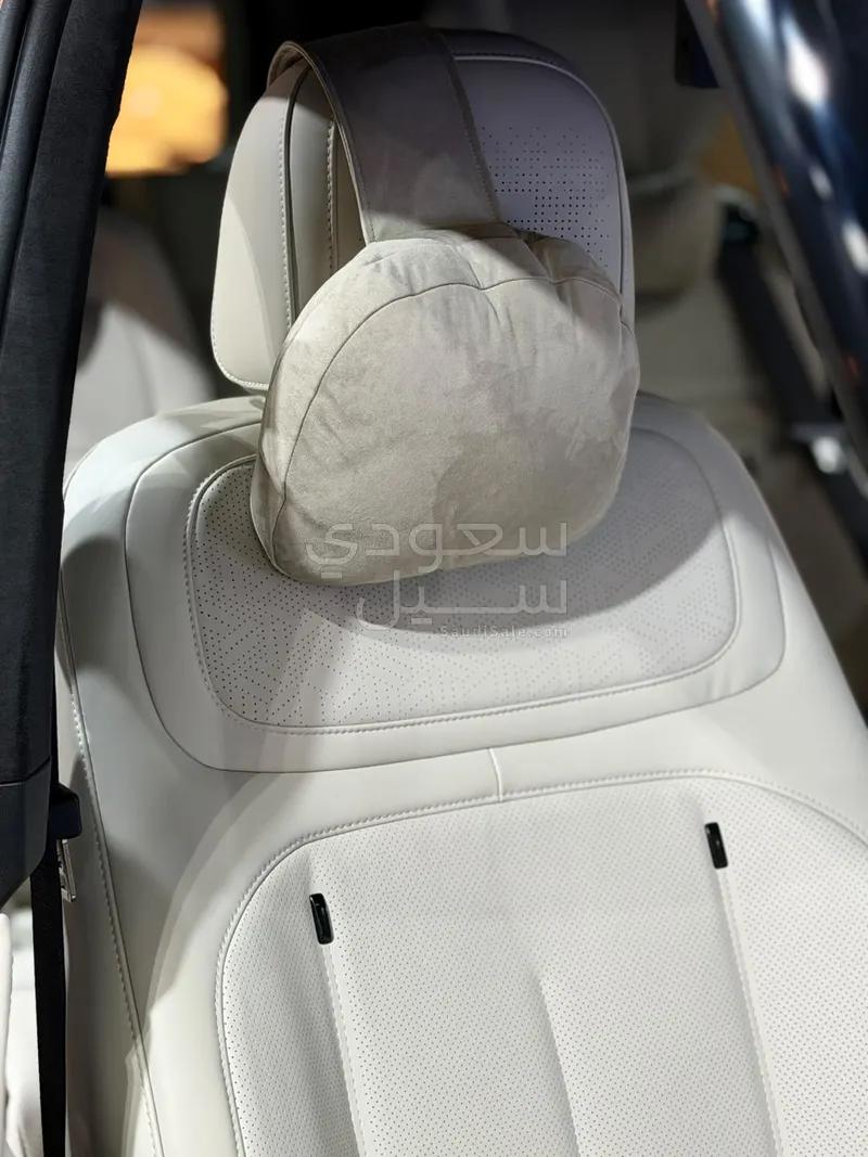 2026 روكس 01 أدماس